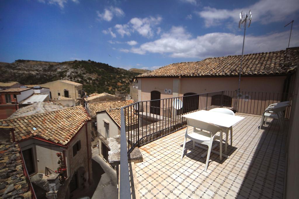 Hotel Dell'Orologio Ragusa Room photo