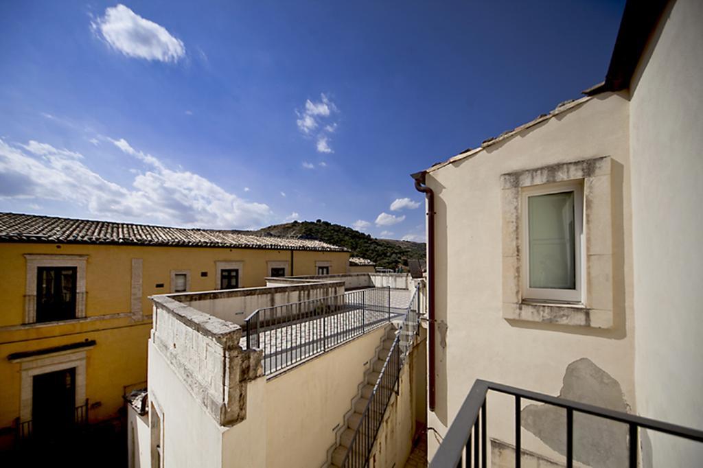 Hotel Dell'Orologio Ragusa Exterior photo
